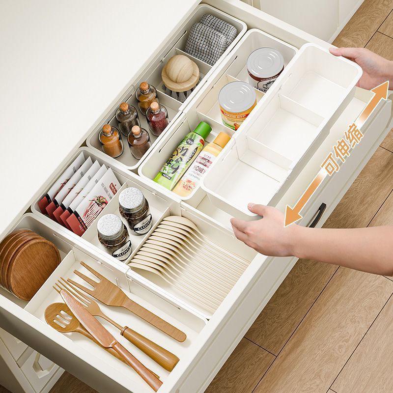 

Rectangular Retractable Storage Box for Cosmetics, Lipstick, Snacks, and Small Sundries