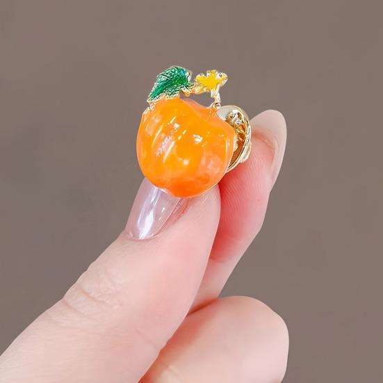 Brooch Enamel Painted Small Pumpkin Autumn Style Brooch Full Glaze Vivid Color Anti-Exposure Pin Bags Coats Scarves Badge Outfit Accessory