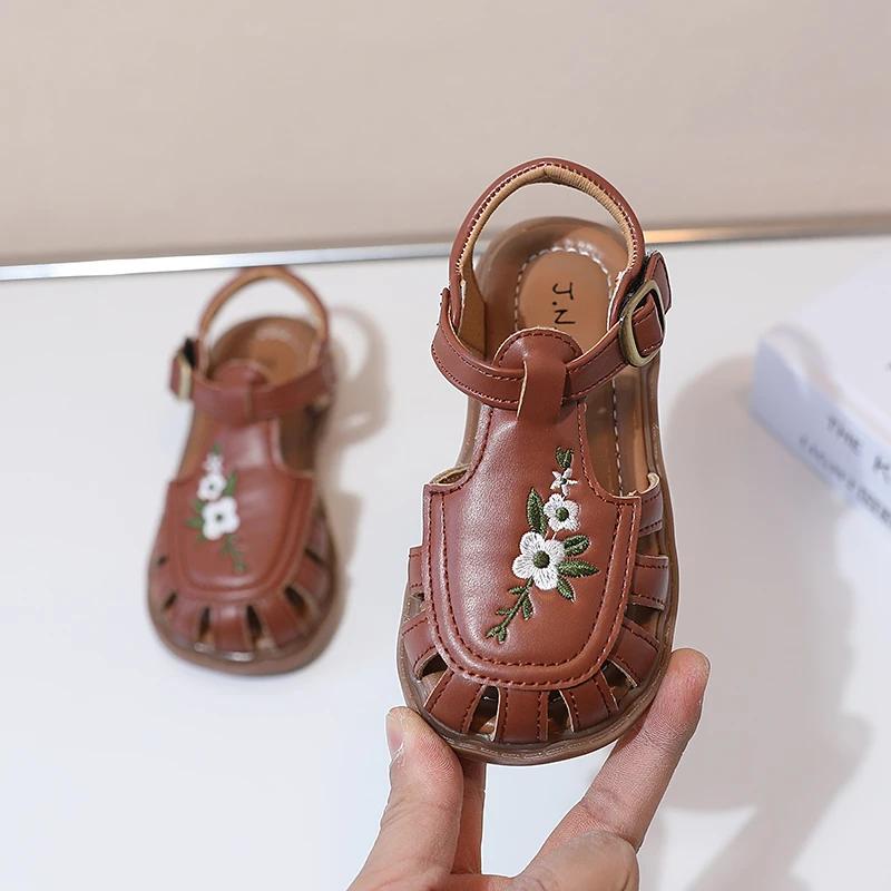 Traditional Chinese Embroidery Kids Shoes for Girl Sandals Summe Retro Princess Shoes Roman Style Girls Leather Shoes Kid F05173
