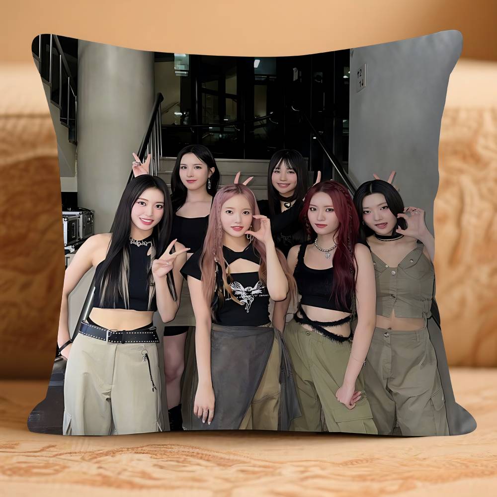 Kpop W-Weeekly ANIME Kissenbezug Auto Sofakissenbezug Weihnachtsgeschenk 40x40cm 45x45cm