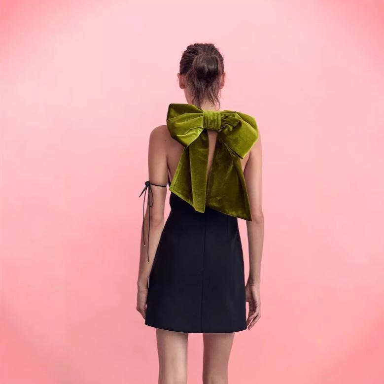 2024 Autumn/Winter European & American Sweet Velvet Spaghetti Strap Dress with Oversized Bow