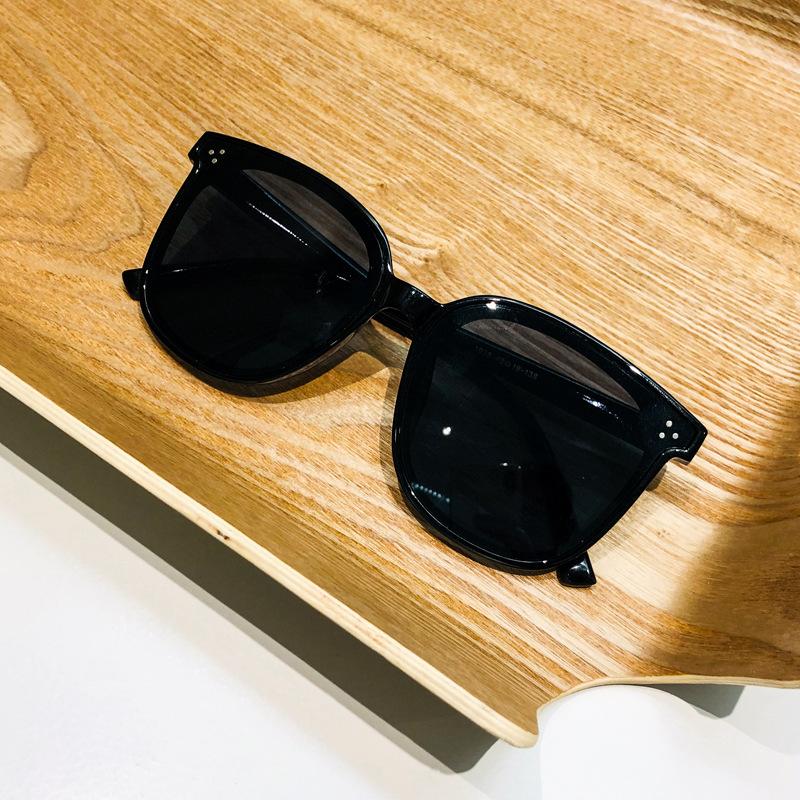 

Солнцезащитные очки мужские с защитой от ультрафиолета и тонкими тремя декоративными солнцезащитными очками, пара белых солнцезащитных очков для женщин Tide Square чёрный