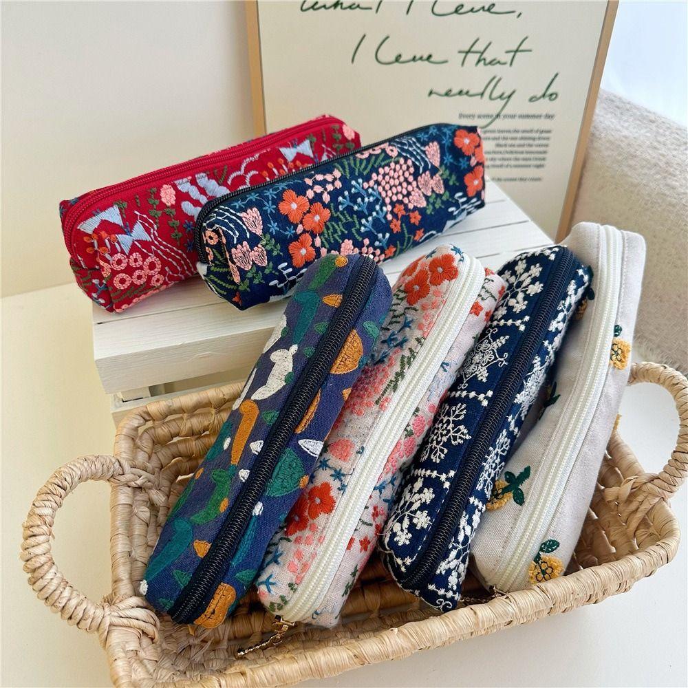 Floral Embroidered Pencil Case Flower Cloth Stationery Bag Korean Style Pen Bag  Stationery Holder