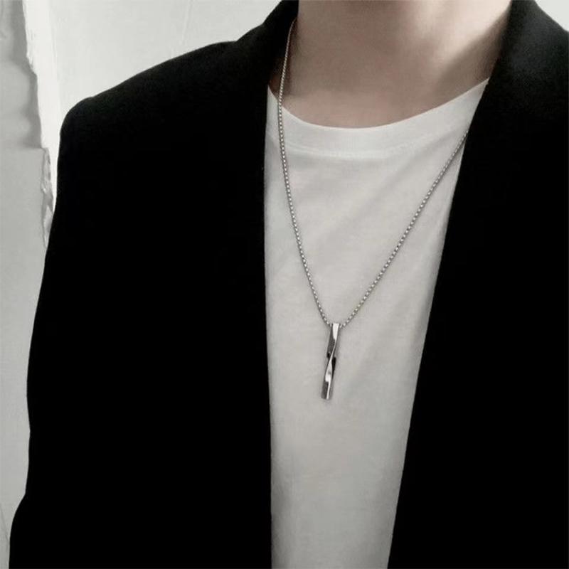 Silverfärgad Spiralhänge Halsband Herr Trendig Enkel Punk Cool Nyckelbenskedja Personlighet Hip Hop Halskedja Smycken