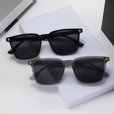Fashion High Quality Square Sun Glasses Women Men Fashion Luxuryglasses Travel Shades Lady Man Protective Glasses Christmas Gift