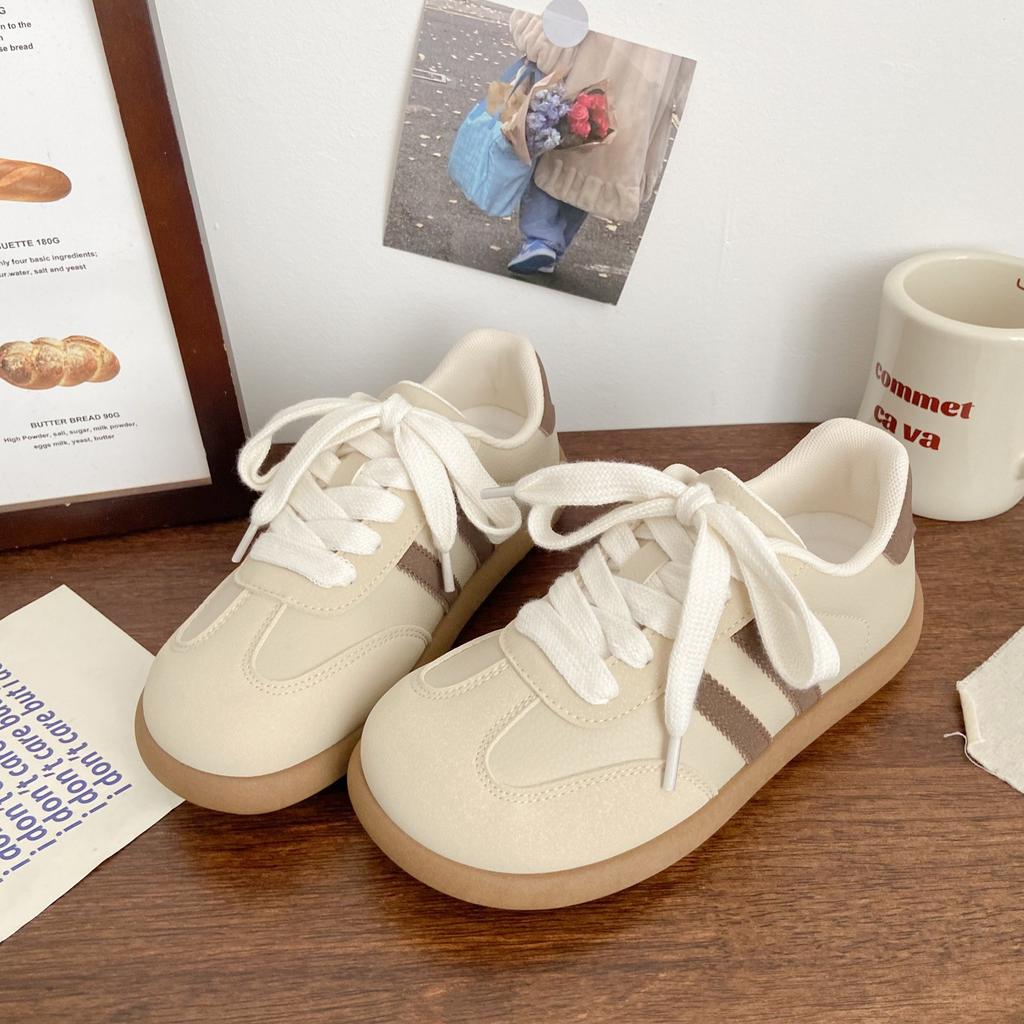 Round head board shoes women's autumn new versatile niche student sports little white shoes