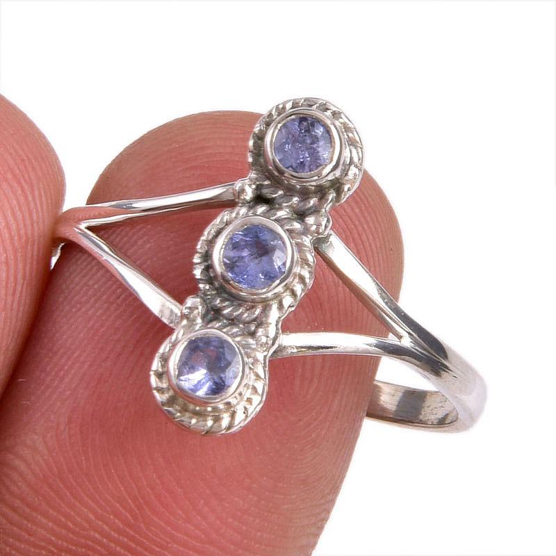 

Natural Tanzanite Gemstone 925 Solid Sterling Silver Jewelry Ring Size 10 O8a90