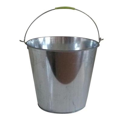 Reinigungsutensilien – Eimer