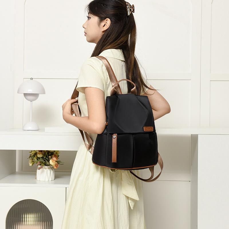 Schoolbag1011 New Large Capacity Backpack for Women, Anti-theft, Water-Repellent, Casual Lightweight Travel Backpack, High Aesthetic Value