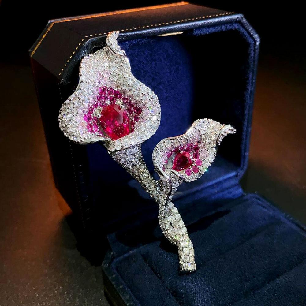 Elegant Red Heart Zircon Calla Lily Brooch Luxury Fashion Flower Pin Suit Coat Corsage красный