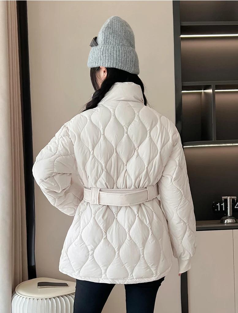 Women’s Short Quilted Windproof Winter Jacket With Belt