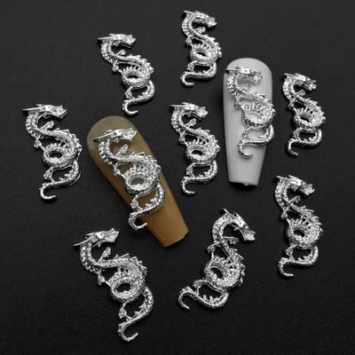 10 Stück Nail Art Strasssteine ​​Chinesisches Sternzeichen Drache Glänzende Legierung 3D Metall Drache Nagelzubehör Damenversorgung