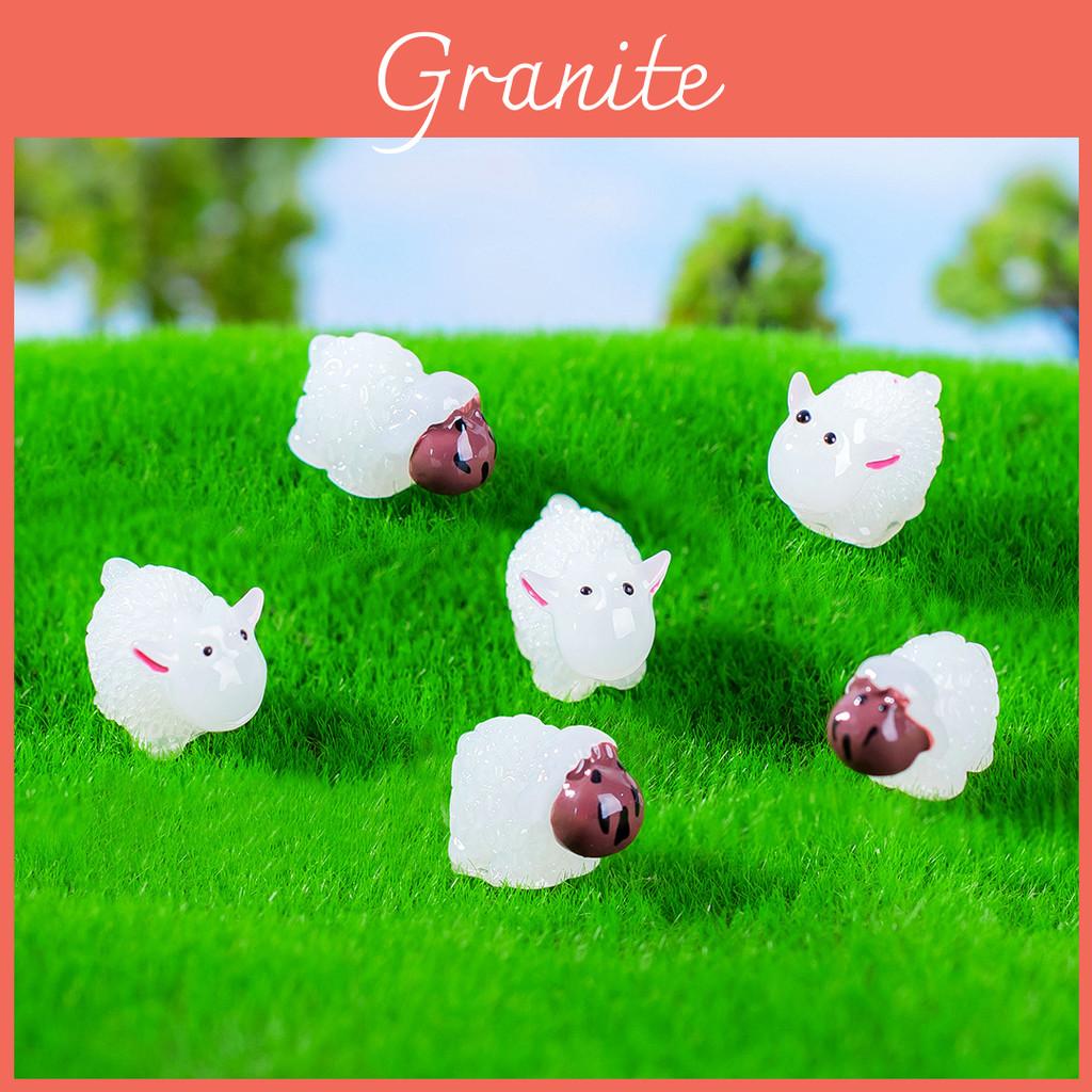 Adorable Night Glow Sheep Figurines Resin Miniatures For Terrarium Decoration
