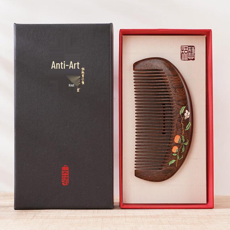 Расческа для волос из сандалового дерева