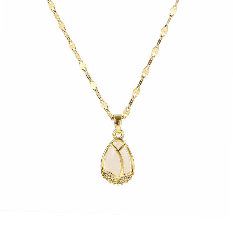 Elegant Cat's Eye Tulip Necklace: Chic Chinese Style Clavicle Chain for Women