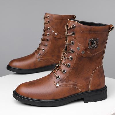 Boots & Stiefel
