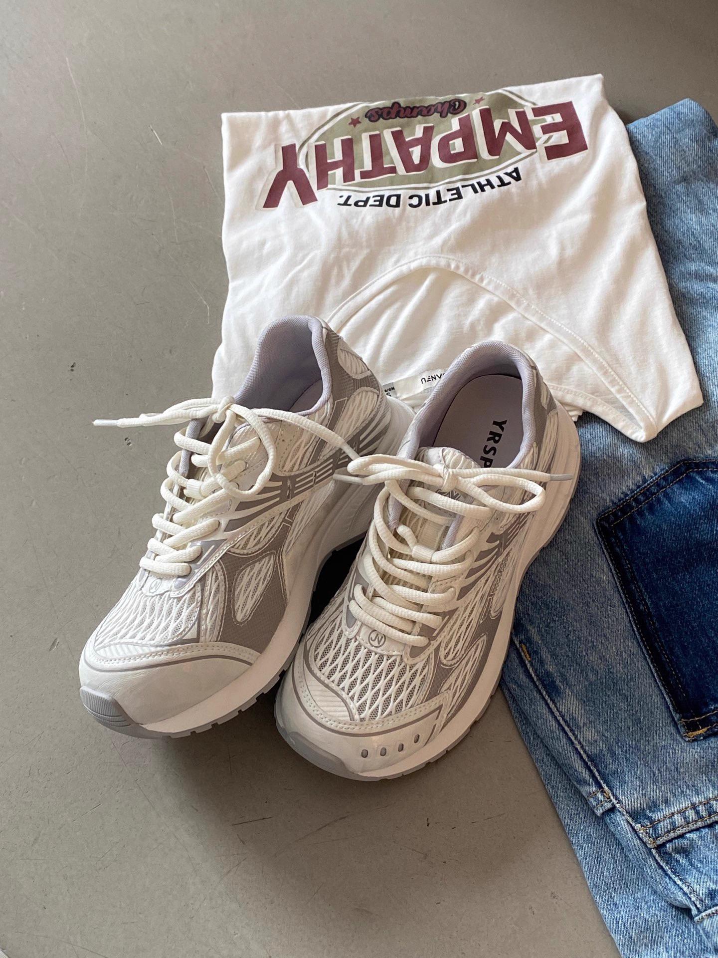 

Leather women s shoes 2025 summer new lightweight platform mesh breathable dad shoes versatile lace-up sports shoes casual shoes 35