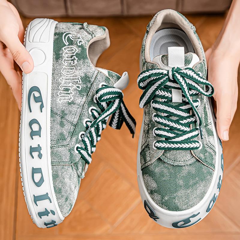 Fashion High Quality Outdoor Men's Sneakers Fashion Board Shoes for Men Casual Breathable Mesh Light Anti-slip Shoes Zapatos De Hombre