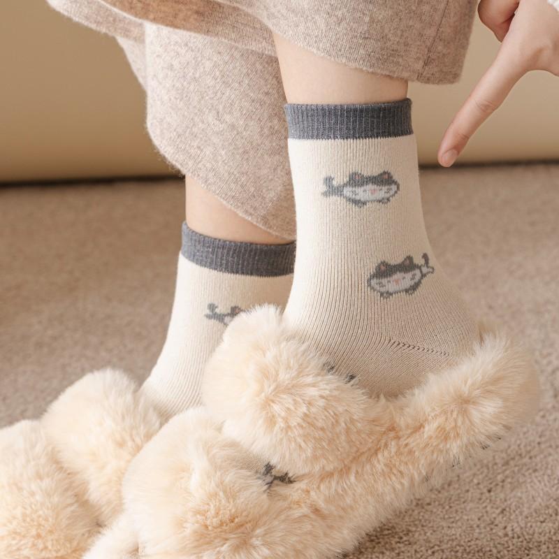 Winter Socks Medium Tube Socks Fleece Thickened Warm Cute Cartoon Terry Socks Socks