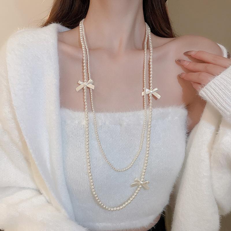 Exquisite Pearl Double-Layered Clavicle Necklace: French Elegance & Light Luxury Design