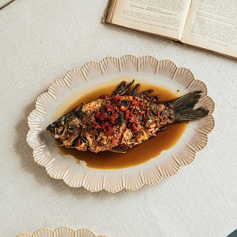 Premium Retro Ceramic Large Plate Tableware Lace-Shaped Hotel Vegetable Plate Exquisite Gold Relief Home Steamed Fish Plate