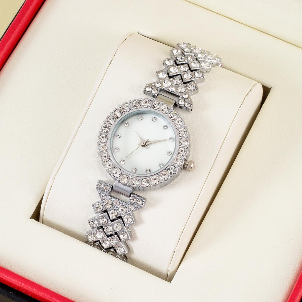Korean Version Of Women'S Gypsy Star 12 Diamond Watch Douyin Explosion Diamond W Bracelet Simple Casual Watch