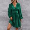 Modisches Damenkleid mit V-Ausschnitt, langen Ärmeln, Falten und vielseitigem Design