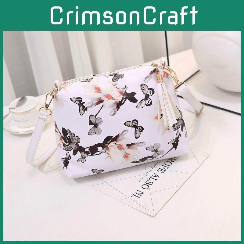 Stylish Ladies Shoulder Bag With Flower Print Durable Nylon Lining Neutral Gender