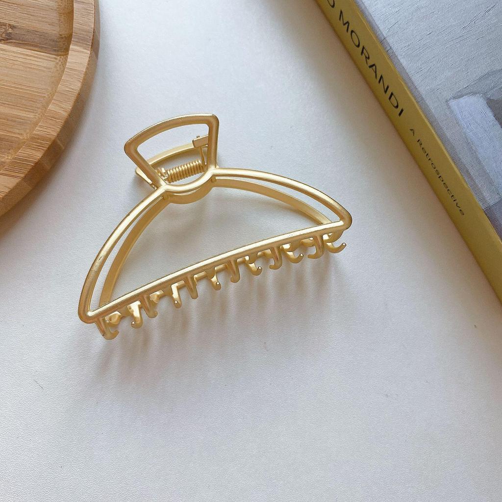 Korean Pearl Rhinestone Hair Clip - Fashionable Women's Accessory