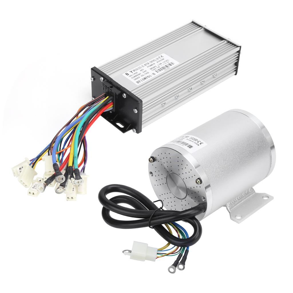 48V 2000W Bürstenloser Motor mit Controller 3 Geschwindigkeiten Rückwärtsgas Elektroroller-Kit