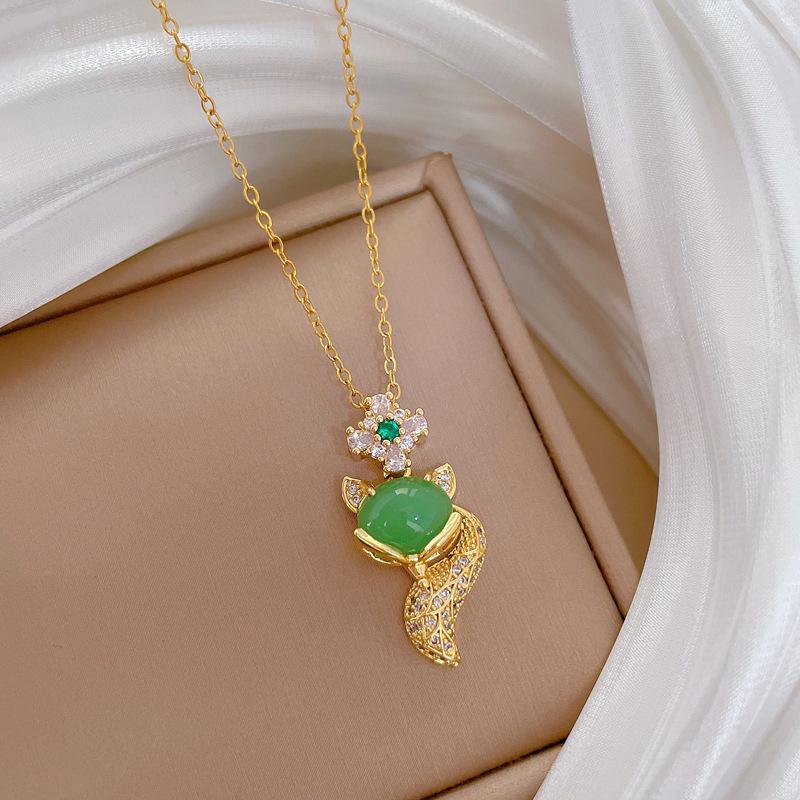 Zircon Green Fox Full Diamond Light Luxury Temperament Gorgeous Full Diamond Necklace Female Versatile Collarbone Chain Titanium Steel