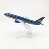 16CM Vietnam Airlines B777 Alloy Material Simulation Model Aircraft Souvenir Ornaments Toy Display Collection