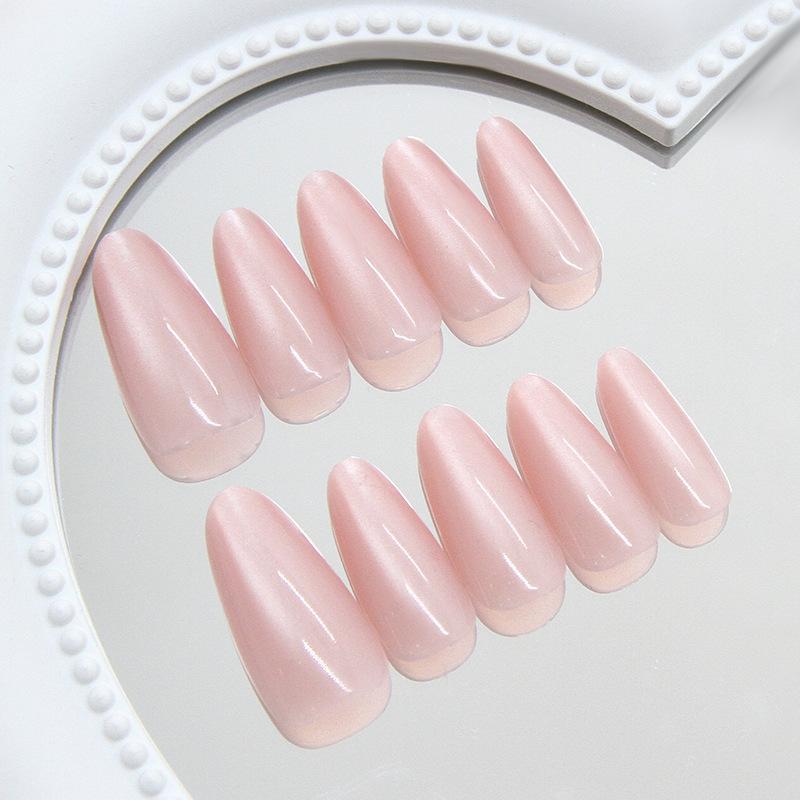 Sommerliche zarte und einfache rosa Katzenauge mittellange und lange Mandelnägel Europäischer und amerikanischer Ins-Stil abnehmbare Nagelkunst-Stücke 30 Stück