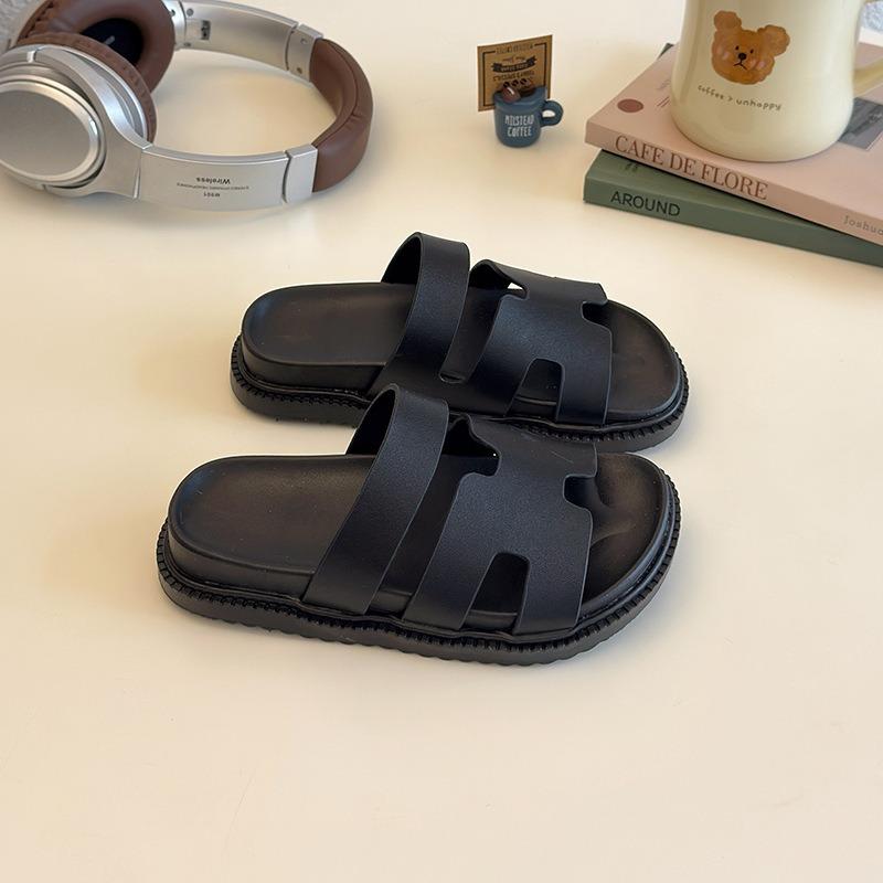 Kids Soft Sole Hollow Out Casual Beach Slide Sandals For Boys And Girls