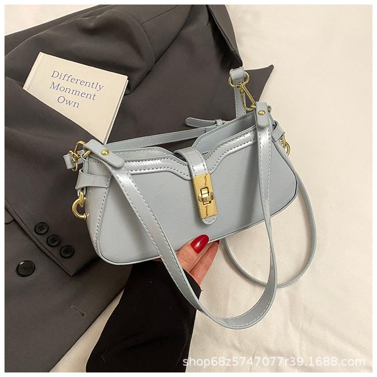 High-end underarm bag women's 2025 new baguette bag fashionable retro versatile one-shoulder crossbody bag