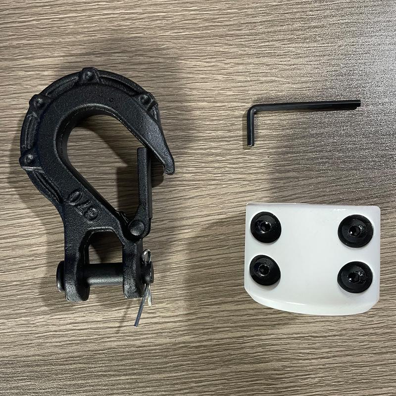 Forged Trailer Hitch Rubber Plug with Shaped Winch Hook & Hex Wrench