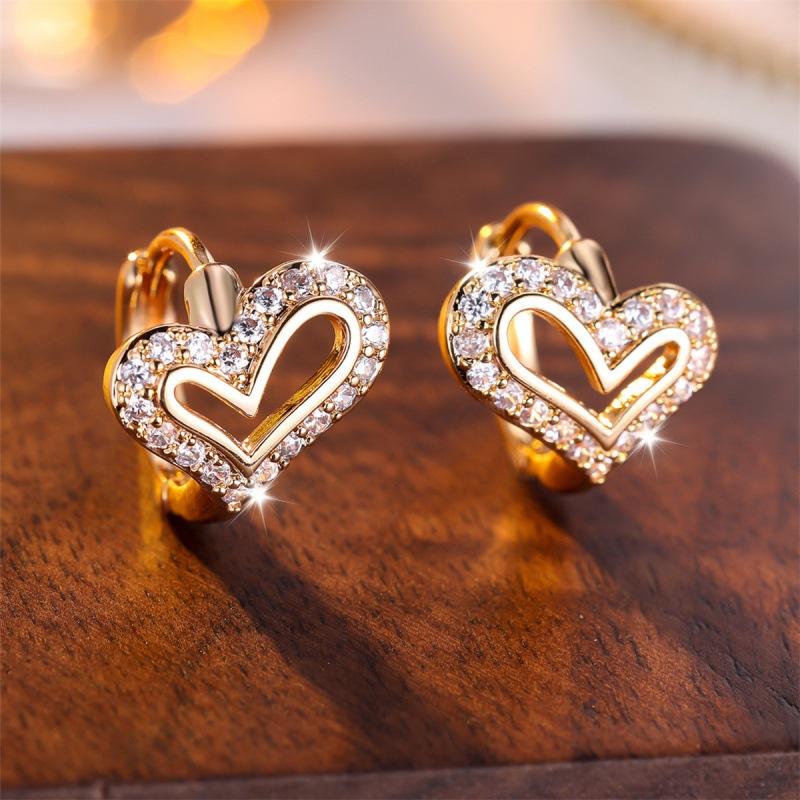 Love hollow ear buckle simple personality niche light luxury elegant ring