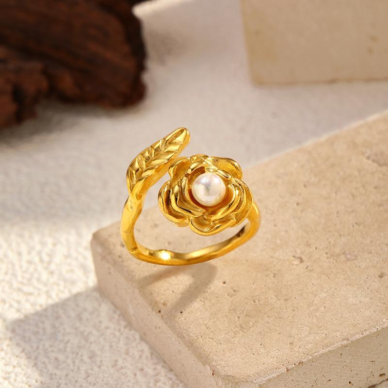 European and American ins style camellia pearl opening ring women's versatile 18K gold ring elegant temperament does not fade jewelry