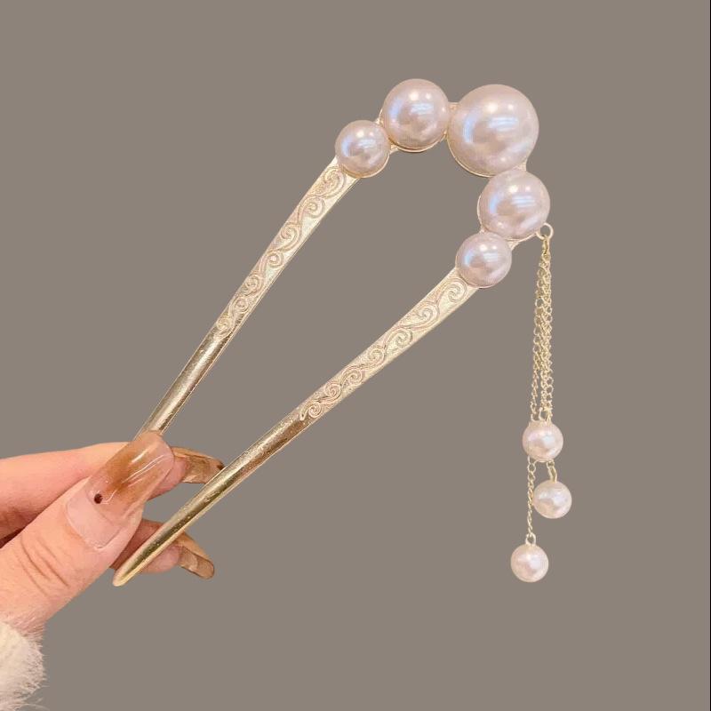 Elegant U-shaped Tassel Hairpin: Versatile Ancient Style Accessory for Updos