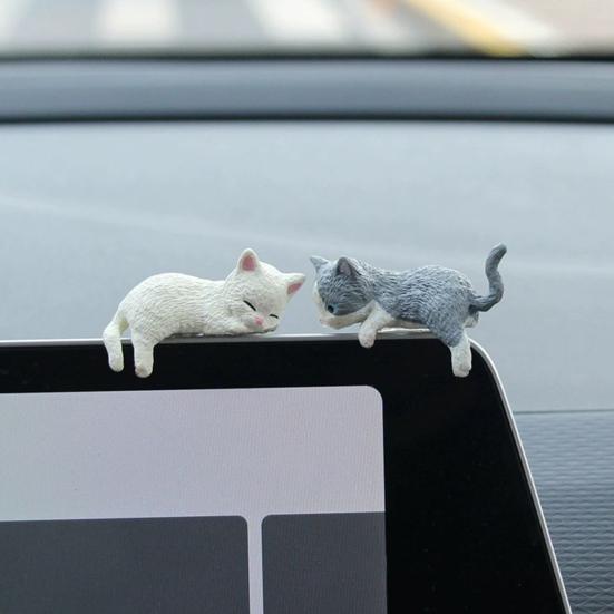 Dekorace na palubní desku auta Kočka Mini figurky spící koťátka na čelní sklo a konzoli Roztomilé PVC ozdoby Bezpečný rozkošný doplněk do interiéru auta