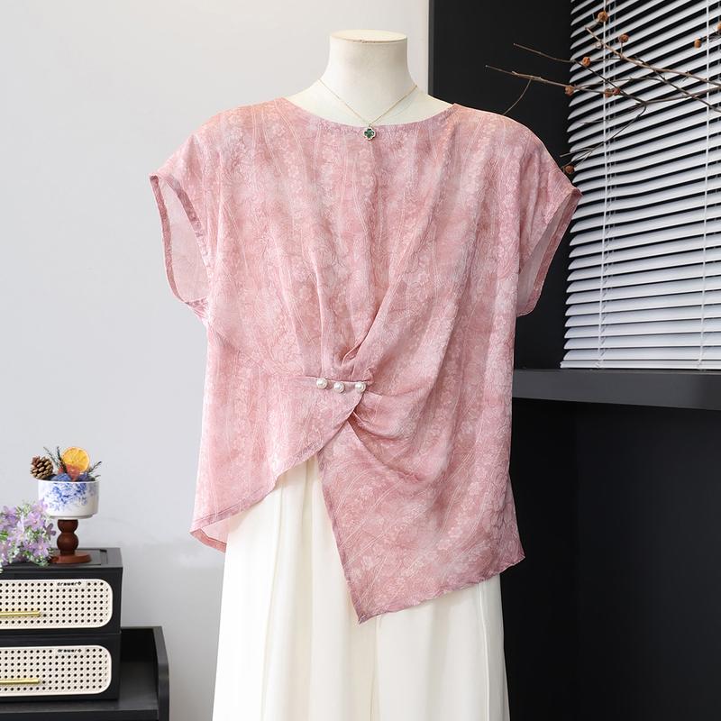 Yuzhaolin Women s Summer Pearl Button T-Shirt with Irregular Hem 4XL
