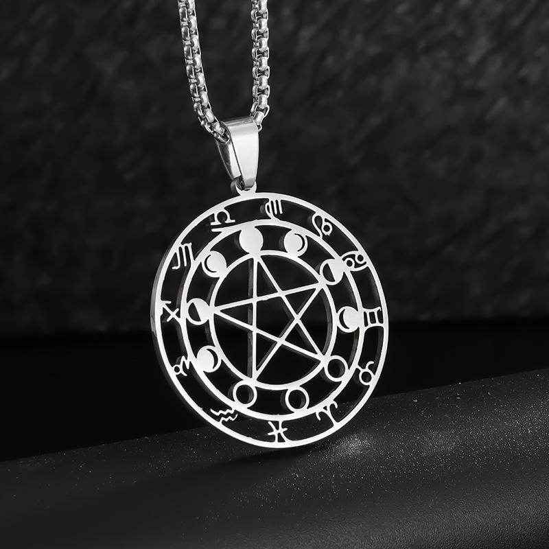 Round Hollow Five-pointed Star Fashion Hip-hop Trend Jewelry Pendant Necklace 60CM(Necklace Long)