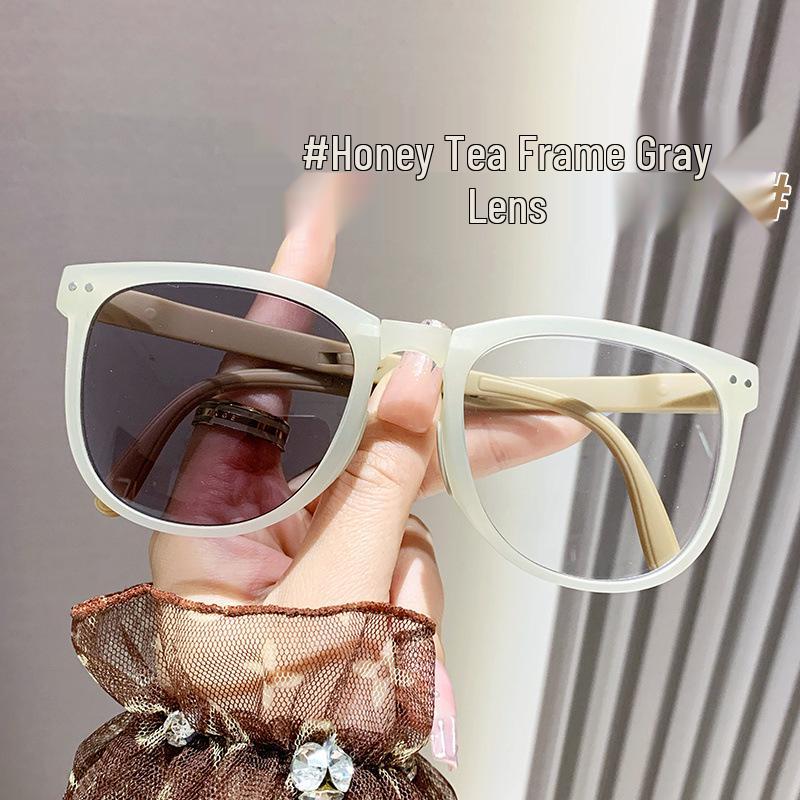 Color-Changing Photochromic Anti-Blue Light Folding Glasses - Fashionable Myopia Glasses