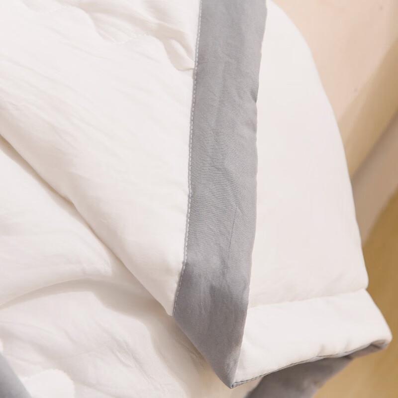 Shenfuni Lightweight Washed Polyester Summer Quilt