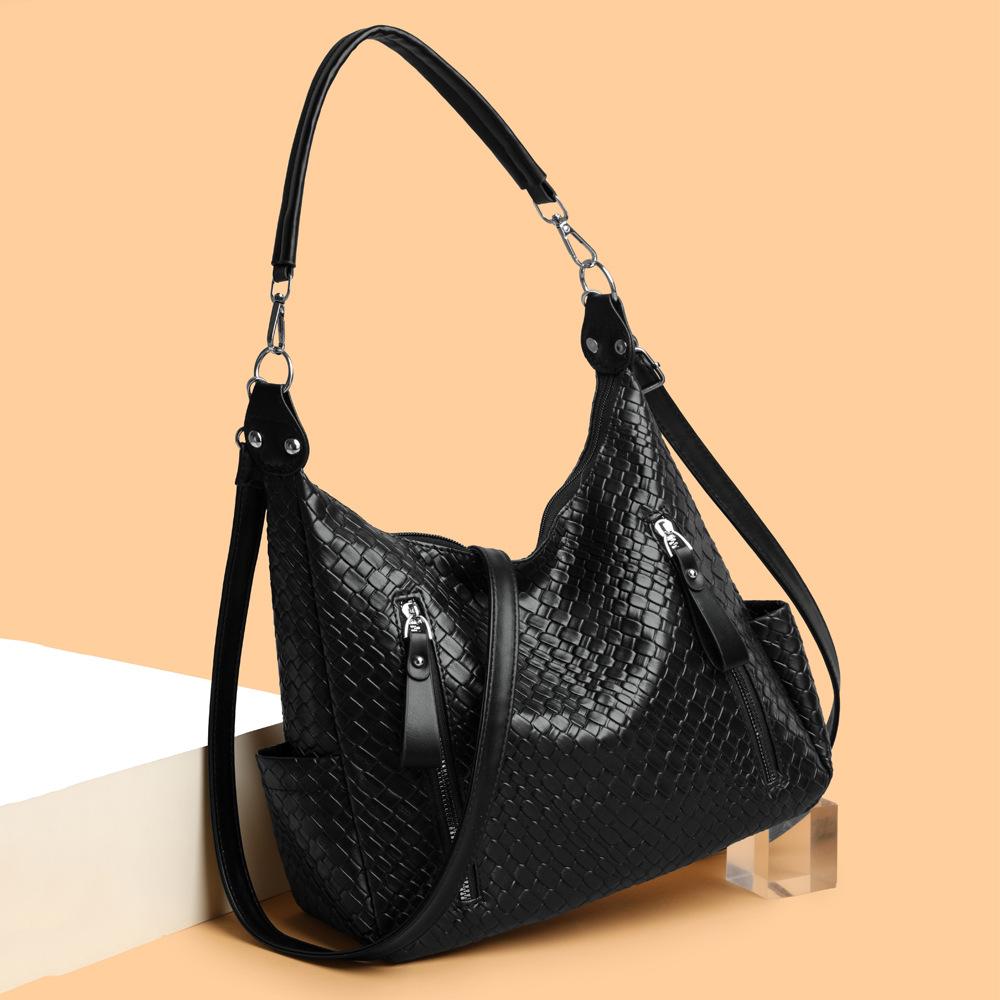 Versatile Crossbody Bag, Stylish Tote Bag, Large Capacity Handbag for Commuting