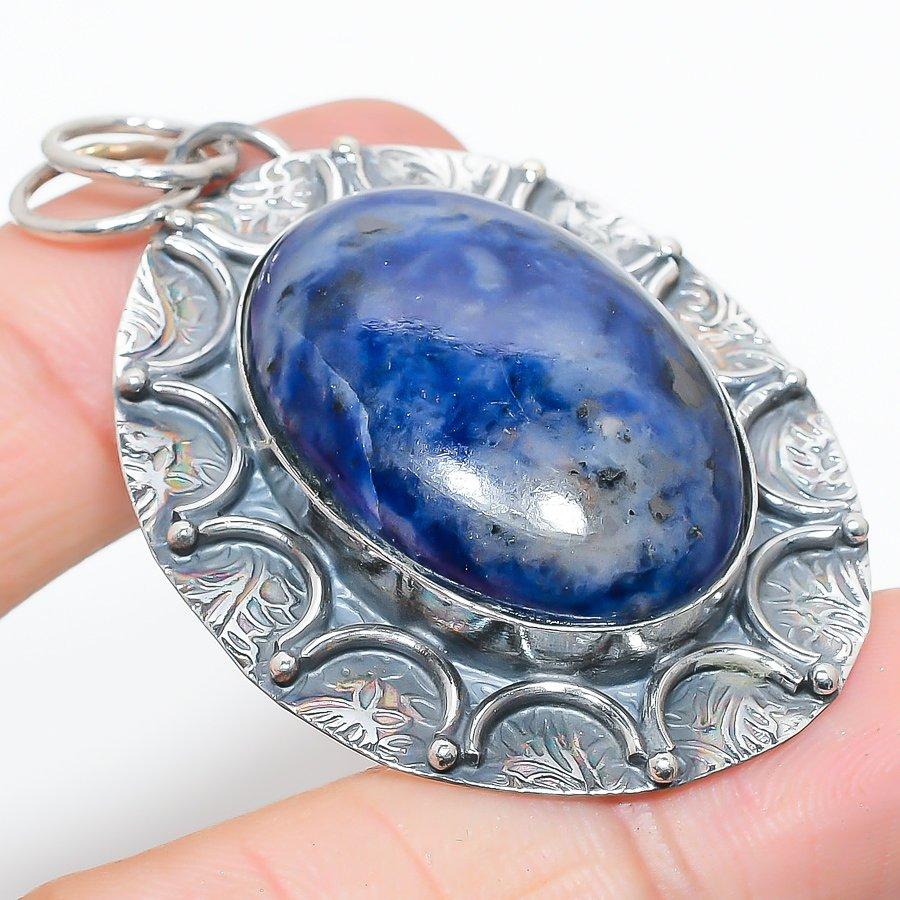 

Подвеска ручной работы из стерлингового серебра 925 пробы с натуральным драгоценным камнем содалитом 2,29 дюйма K7e82