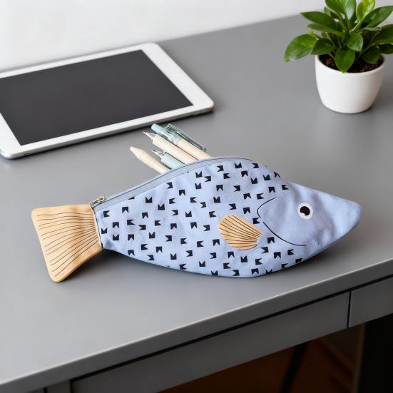 Pencil Bag Fish Shape Smooth Zipper Closure Pen Holder Large Capacity Thickened Canvas Stationery Organizer
