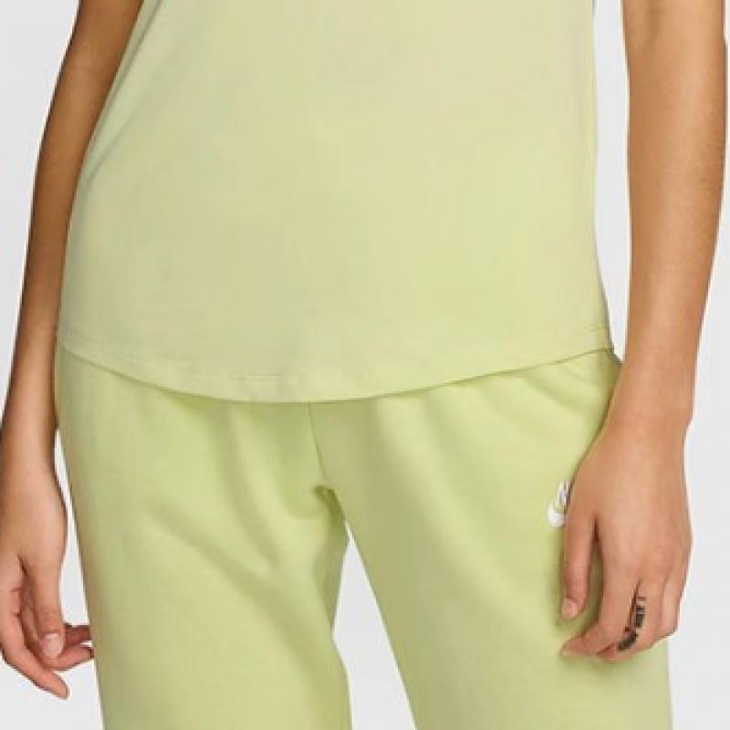 Nike ShorT Sleeve Tee Women S eSSenTialS Logo T ShirT Dx7907 751 S2407