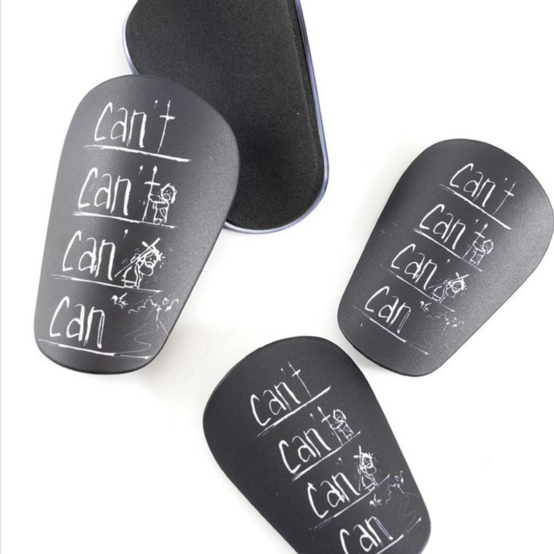 

2 шт. накладки на голени, очень маленькое защитное оборудование, защита для голени, мини-защита для голени, футбольные щитки для футбола для мужчин, женщин, детей, мальчиков и девочек