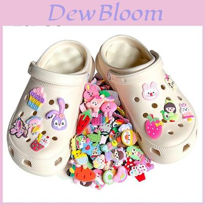 Niedliche Cartoon-Schuhschnallen für Gartenschuhe DIY-Zubehör aus PVC-Weichgelmaterial